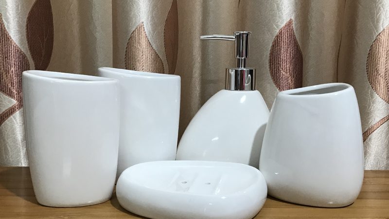 马桶水箱配件型号大揭秘：如何选择合适的产品**